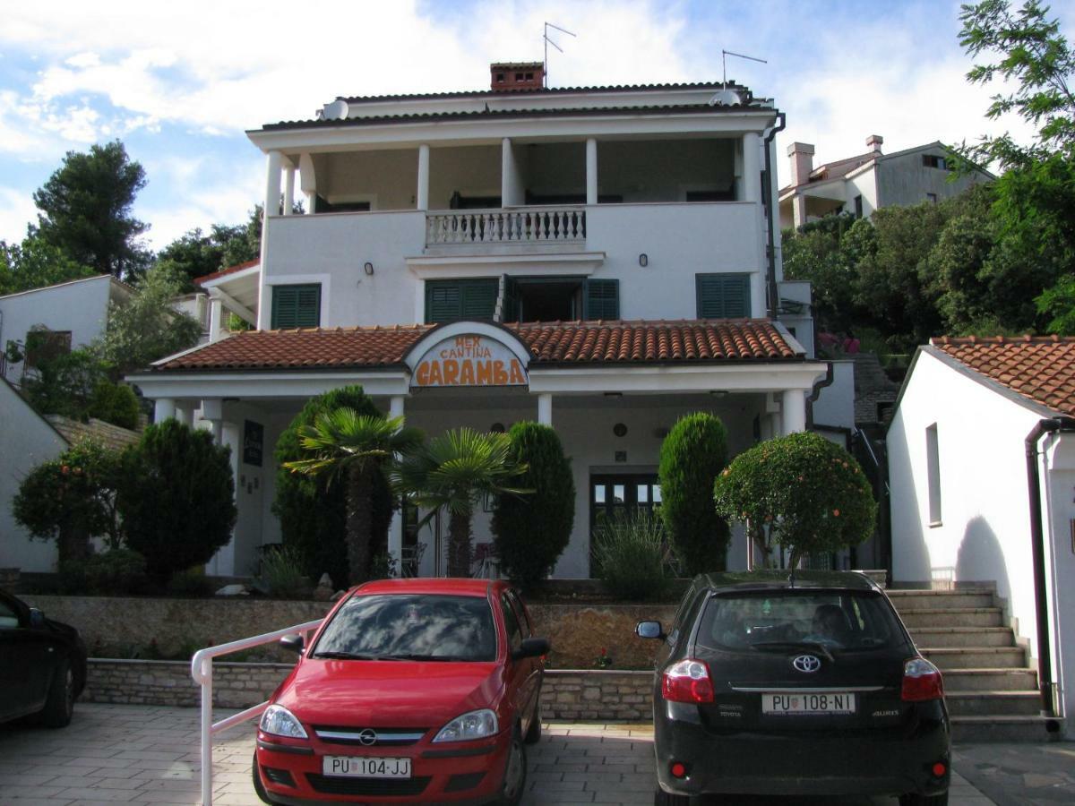 Garden Apartment Pjescana Uvala Exterior photo